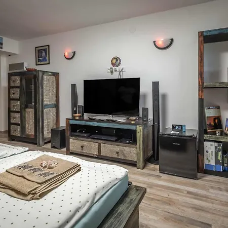 Riverside Forest & Chl'aba