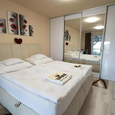 Riverside Forest & *