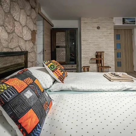 Riverside Forest & Апартаменты