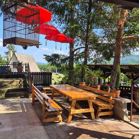 شقة Riverside Forest &