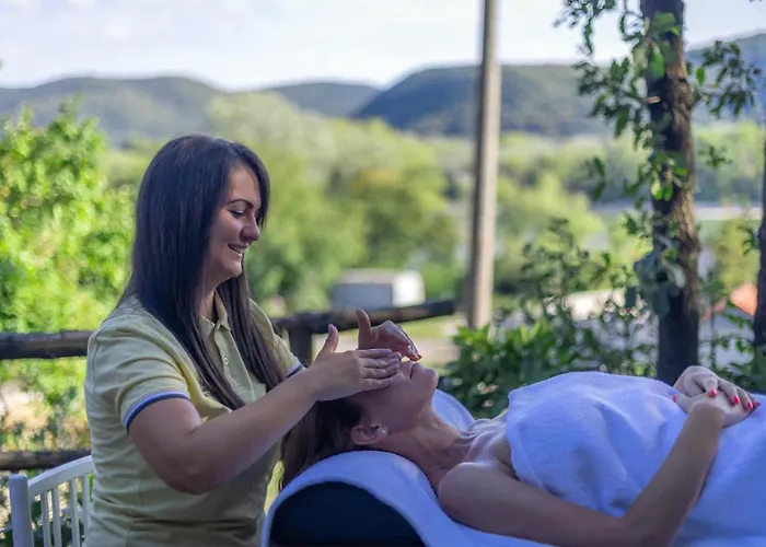 Riverside Forest & Chl'aba