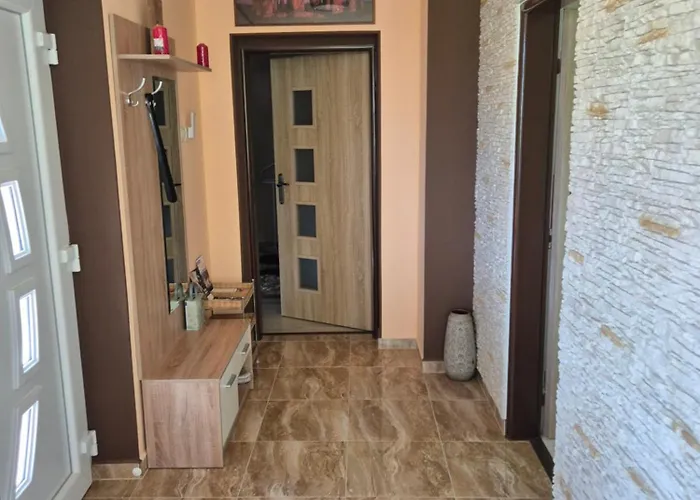 Riverside Forest & * Chl'aba